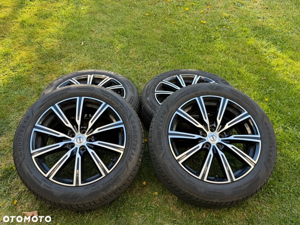 Volvo V90 Cross Country D5 AWD Geartronic - 31