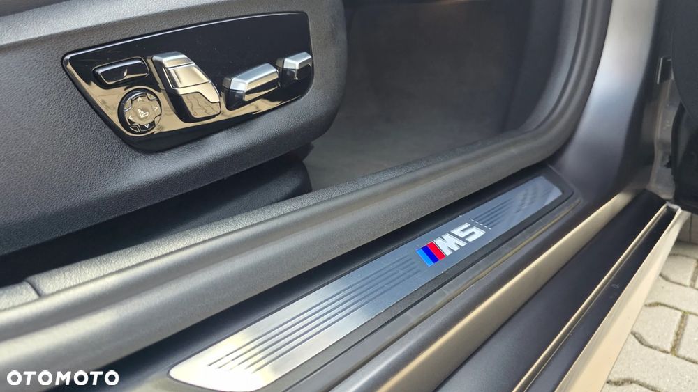 BMW M5 - 31