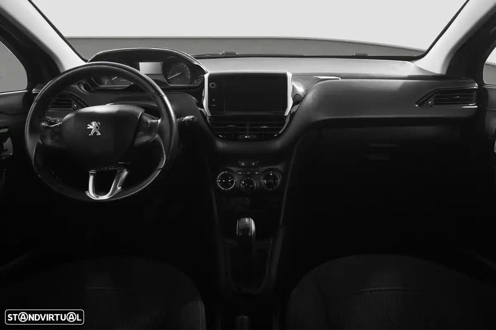 Peugeot 208 1.2 VTi SE Style - 5