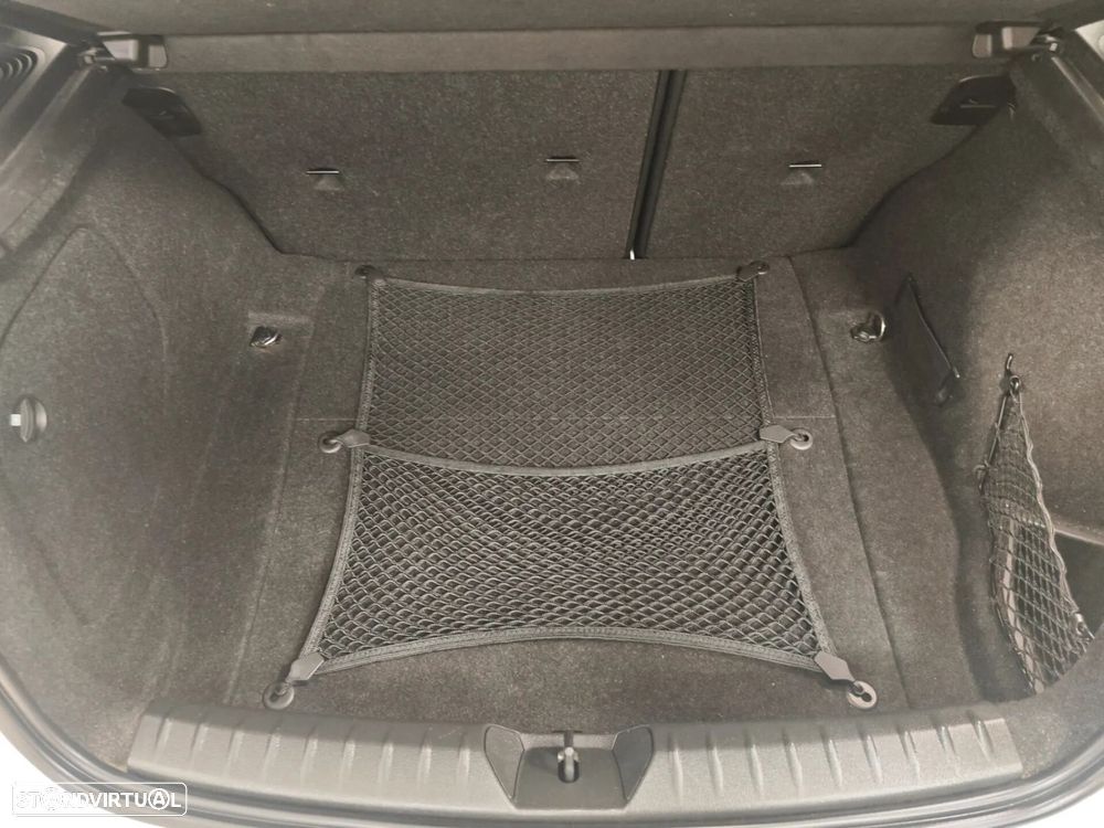 BMW 116 dA Line Sport - 11