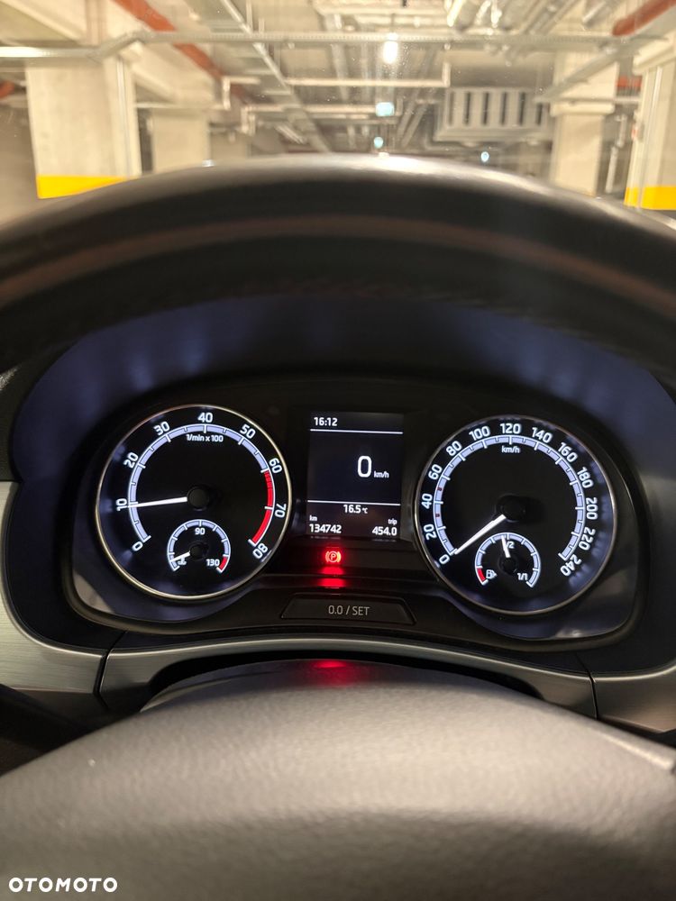 Skoda Fabia 1.0 TSI Ambition - 10