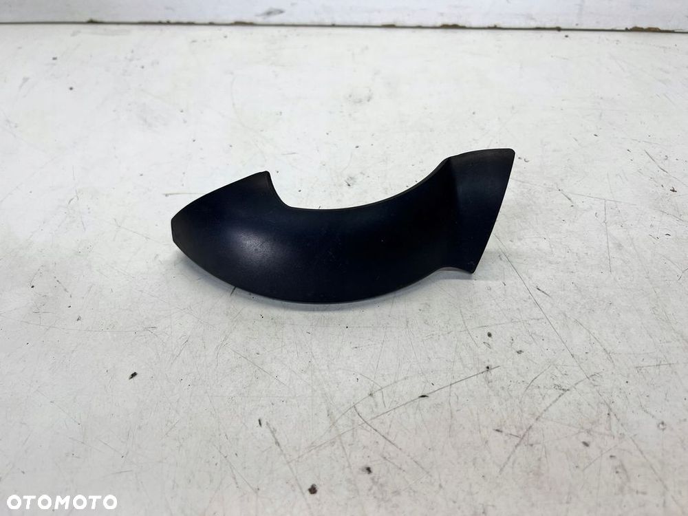 OSŁONA ZAWIASU PRAWY TYŁ AUDI Q7 4L 4L0827280