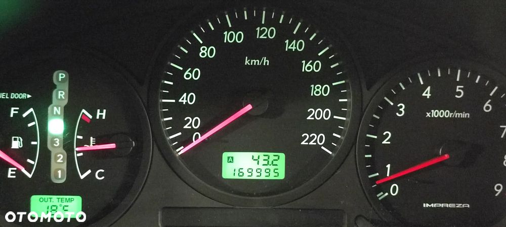 Subaru Impreza - 15