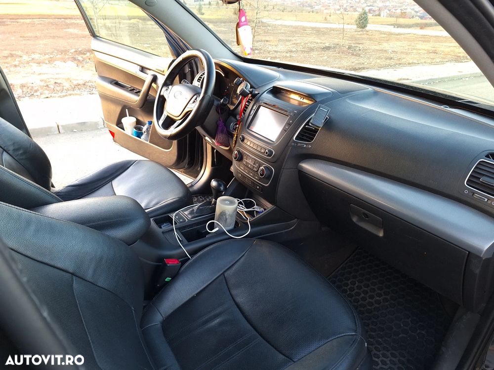 Kia Sorento 2.2 DSL EXECUTIVE AT 4x4 - 12
