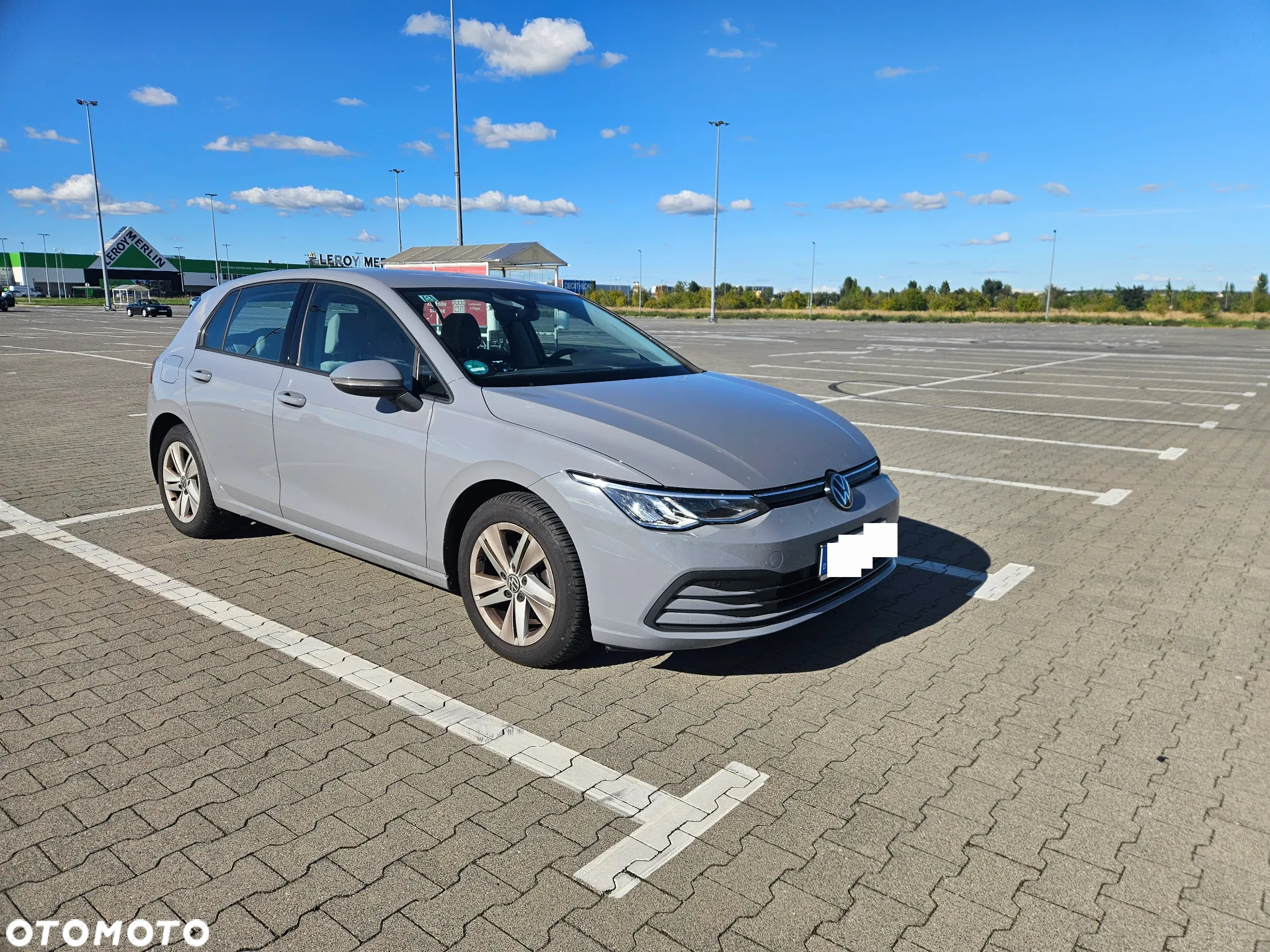 Volkswagen Golf VIII 1.5 eTSI EVO Life DSG - 3