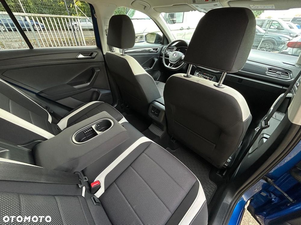 Volkswagen T-Roc 1.5 TSI ACT Premium DSG - 10