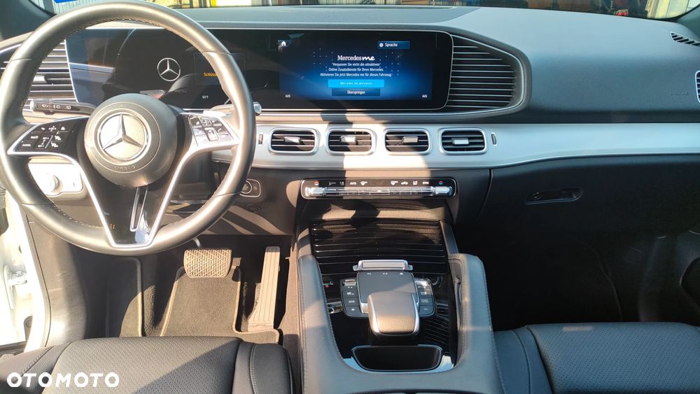 Mercedes-Benz GLE - 12