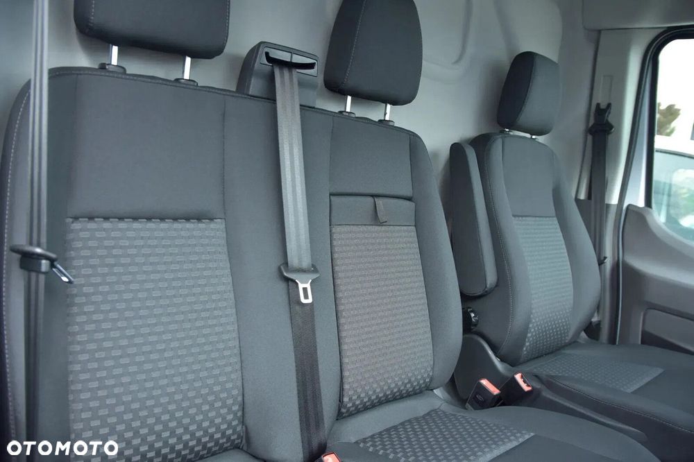 Ford transit Van Trend 2.0 EcoBlue 165KM LDT 6.2 M6 FWD 350 L3 - 17