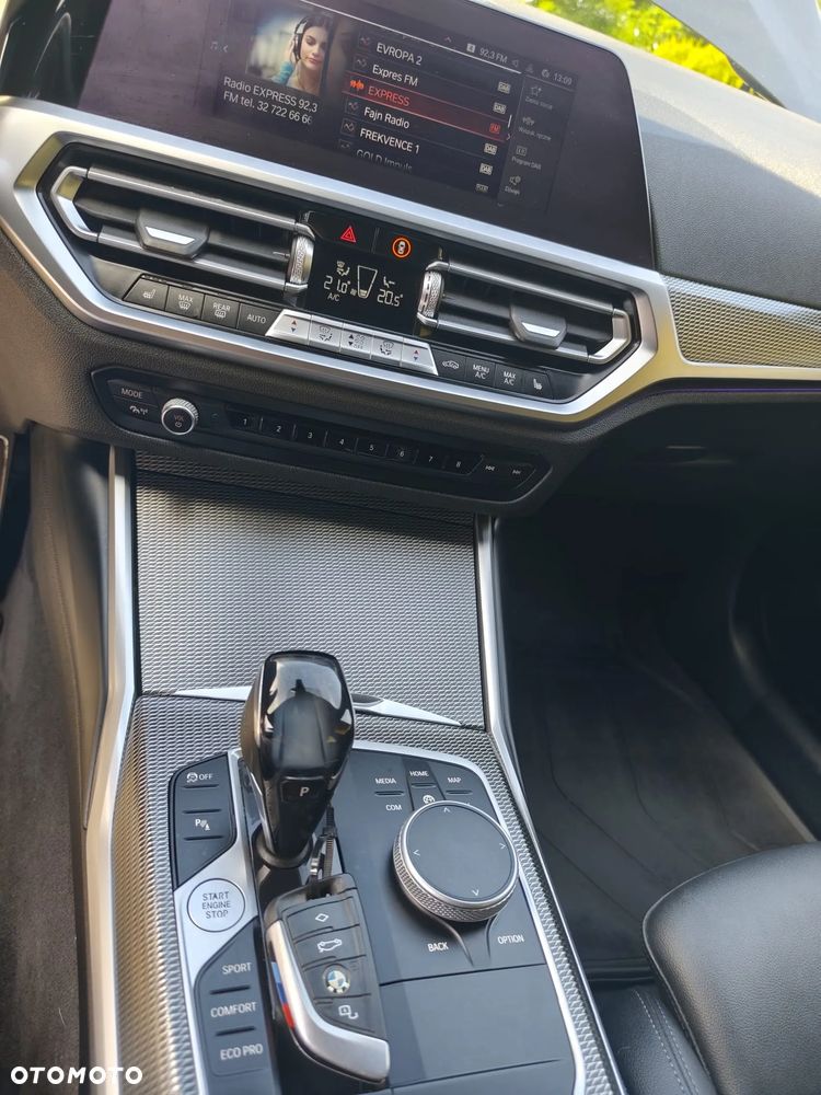 BMW Seria 3 320d xDrive MHEV M Sport sport - 33