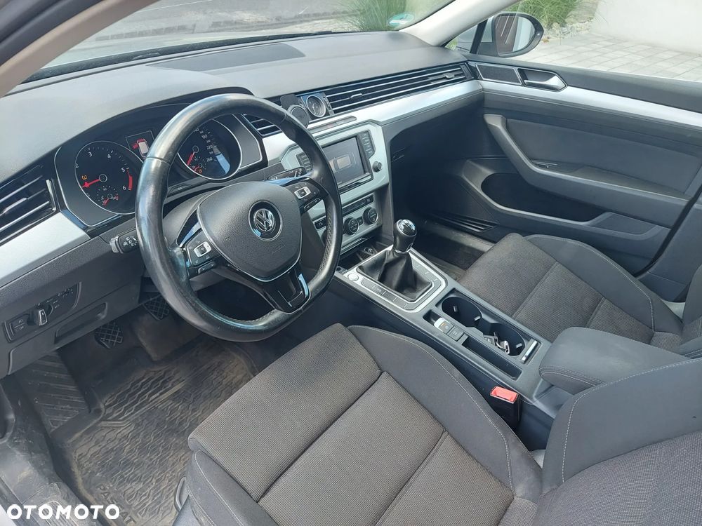 Volkswagen Passat 2.0 TDI (BlueMotion Technology) Comfortline - 7