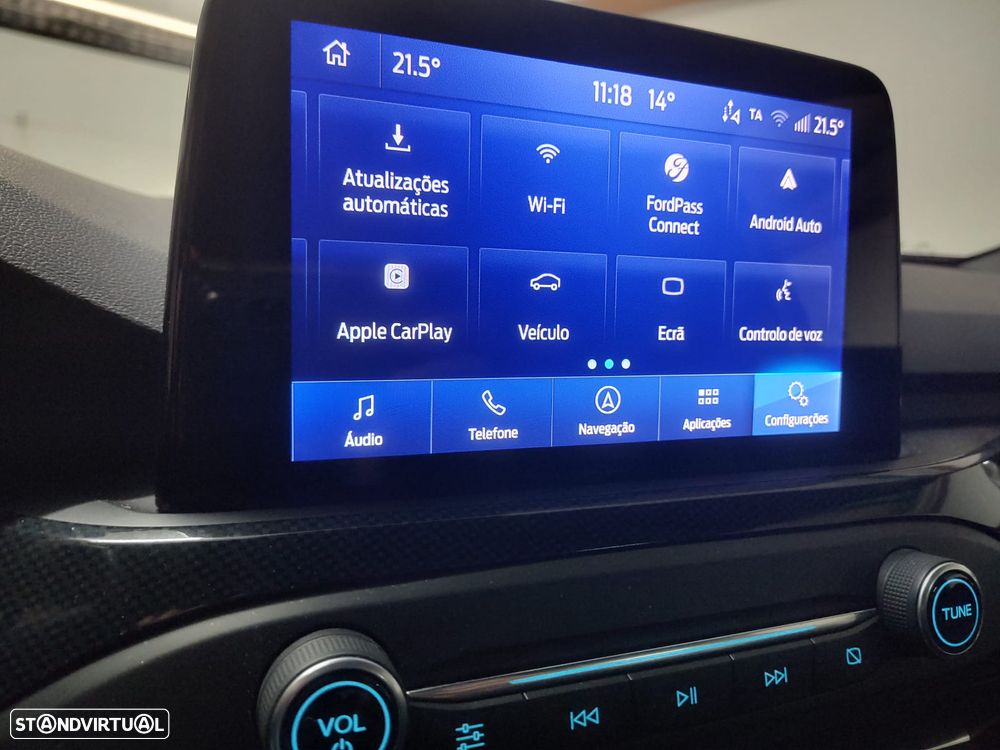 Ford Focus 1.0 EcoBoost S&S ST-LINE X - 17