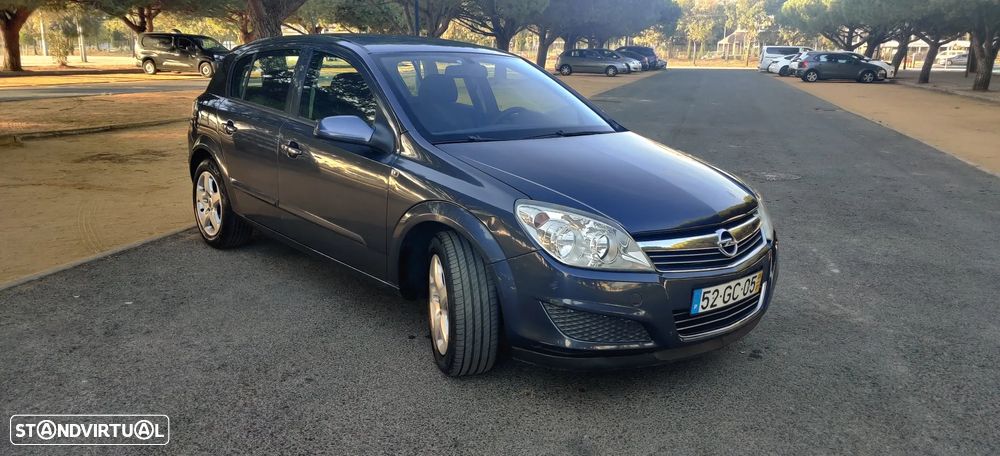 Opel Astra 1.3 CDTi Enjoy EcoFLEX - 3