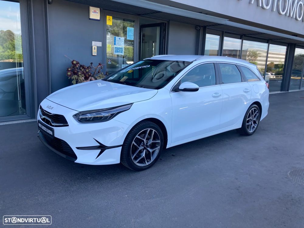 Kia Ceed 1.5 T-GDI DCT7 OPF (48V Mild Hybrid) Spirit - 4