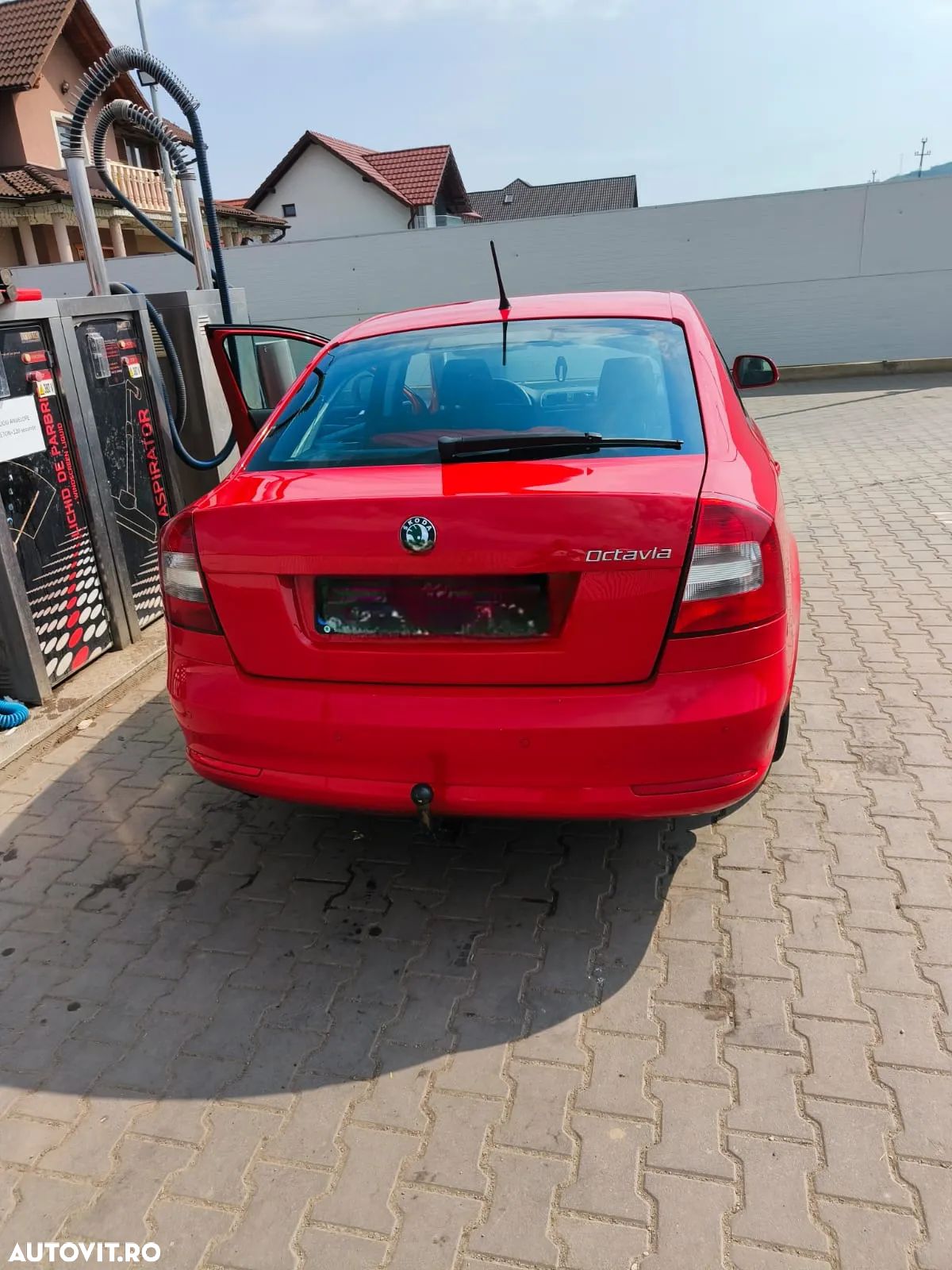 Skoda Octavia 1.6 TDI Classic DSG - 1