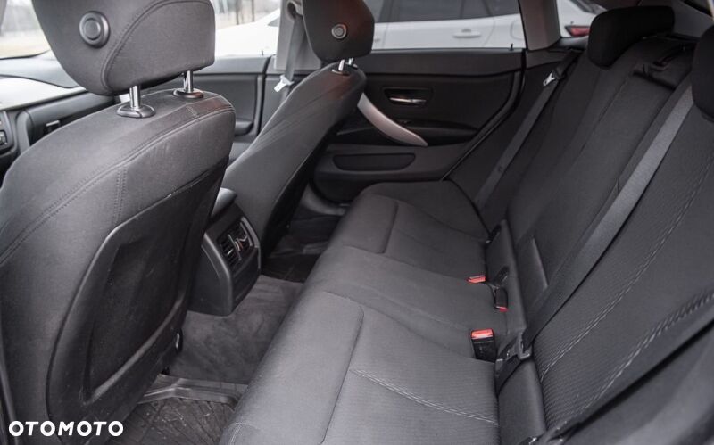 BMW Seria 4 420i xDrive Sport-Aut Modern Line - 13