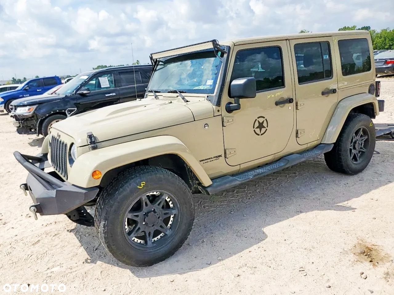 Jeep Wrangler - 2