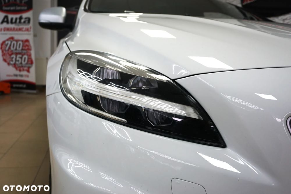 Volvo V40 D2 RDesign - 13