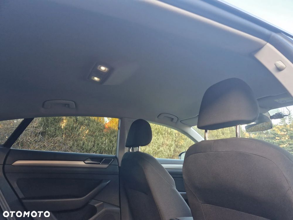 Volkswagen Arteon 2.0 TSI Essence DSG - 25