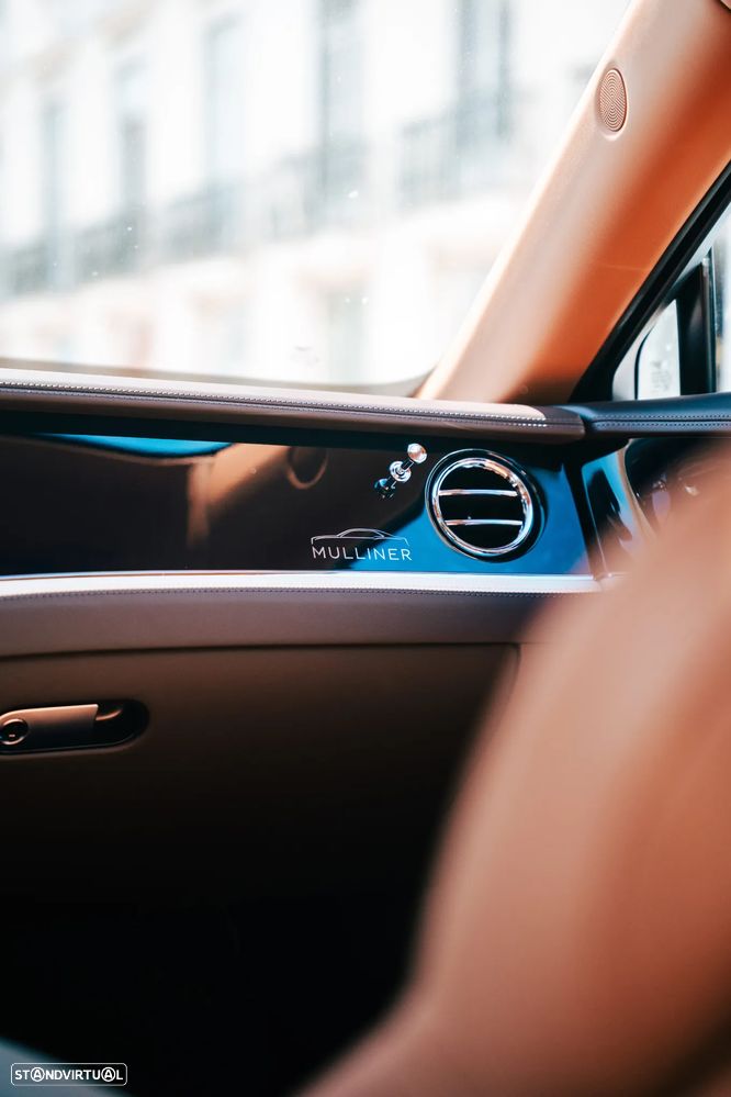 Bentley Flying Spur - 24