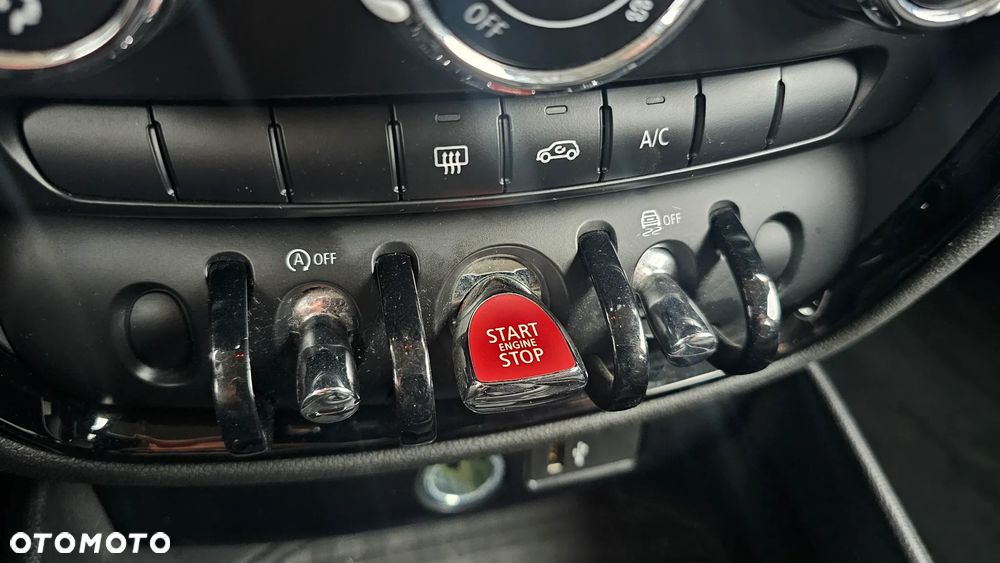 MINI Clubman One D John Cooper Works Trim - 37