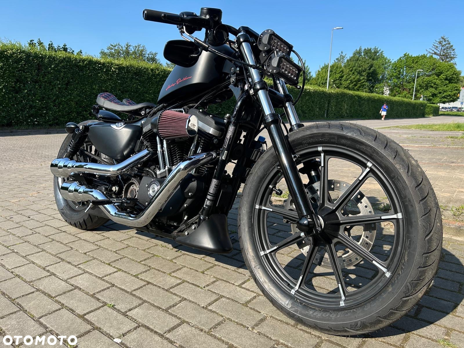 Harley-Davidson Sportster Iron 883 - 3