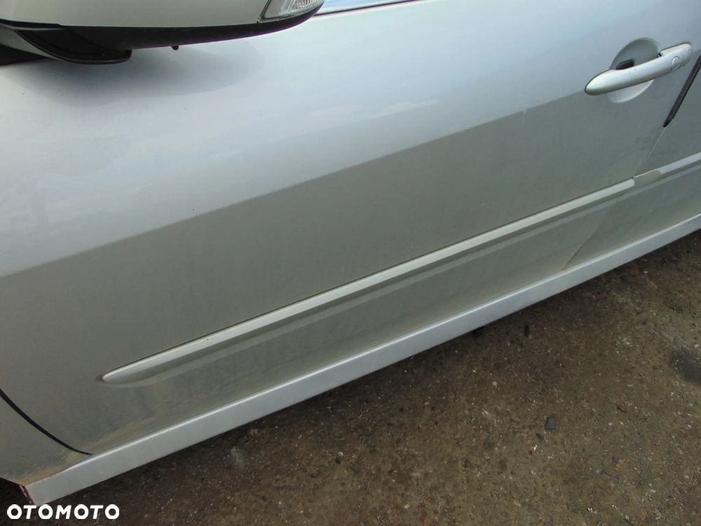 drzwi lewe przód przednie renault laguna III ted69 - 2