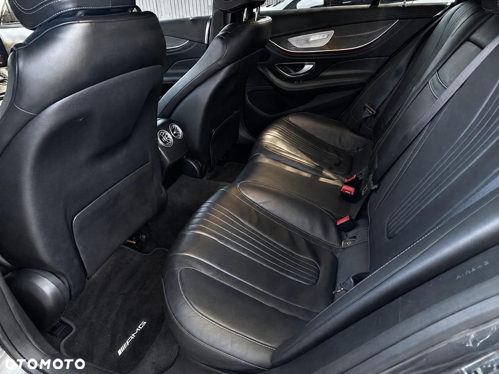Mercedes-Benz CLS 300 d 9G-TRONIC AMG Line - 6