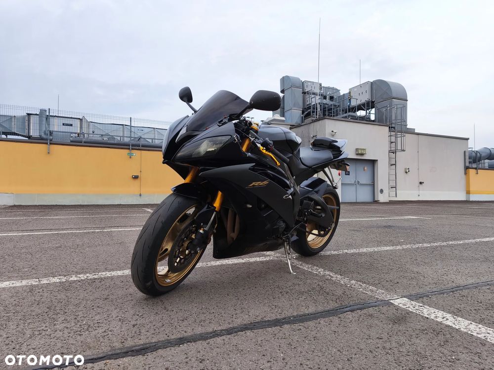 Yamaha R6 - 7