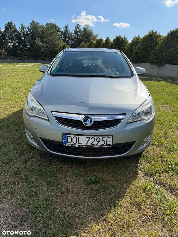 Opel Astra 1.6 - 13