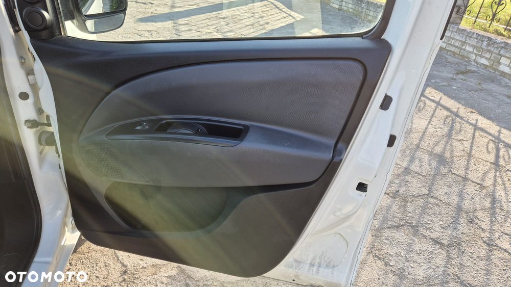 Fiat Doblo - 20