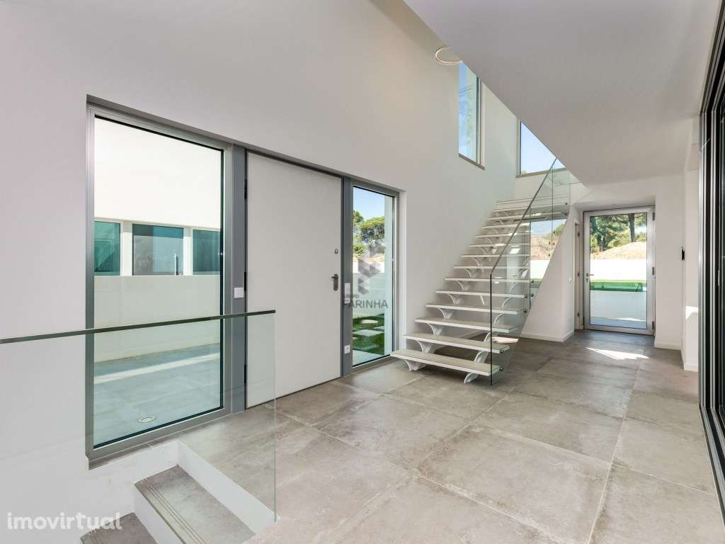 Excelente Moradia T4 (LOTE 19) a estrear, pronta para habitar com a... - Grande imagem: 3/40