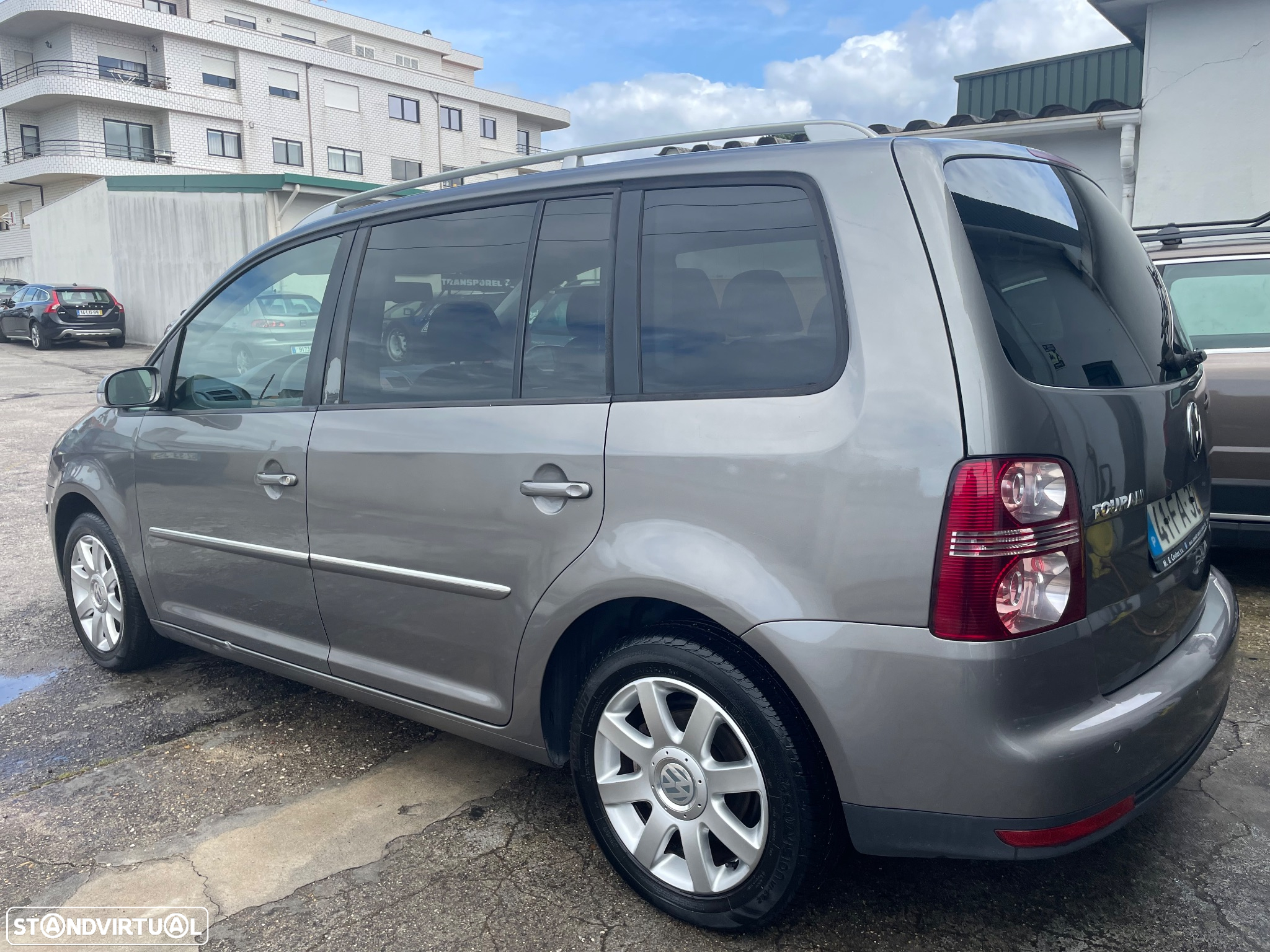 VW Touran - 4