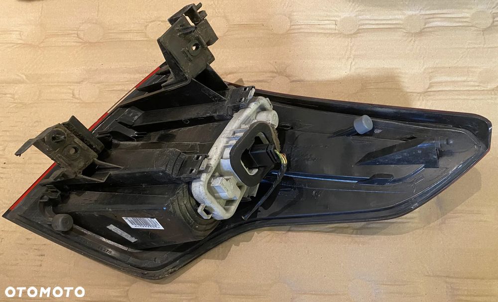 Lampa LED Citroen C4 Picasso 2011 lewa tył OE - 2