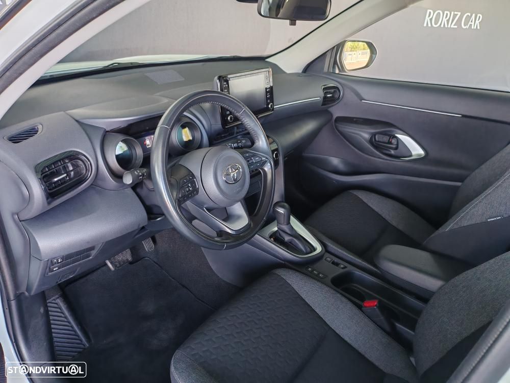 Toyota Yaris Cross 1.5 HDF Comfort Plus - 7