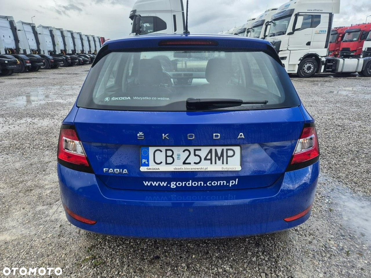 Skoda Fabia - 5