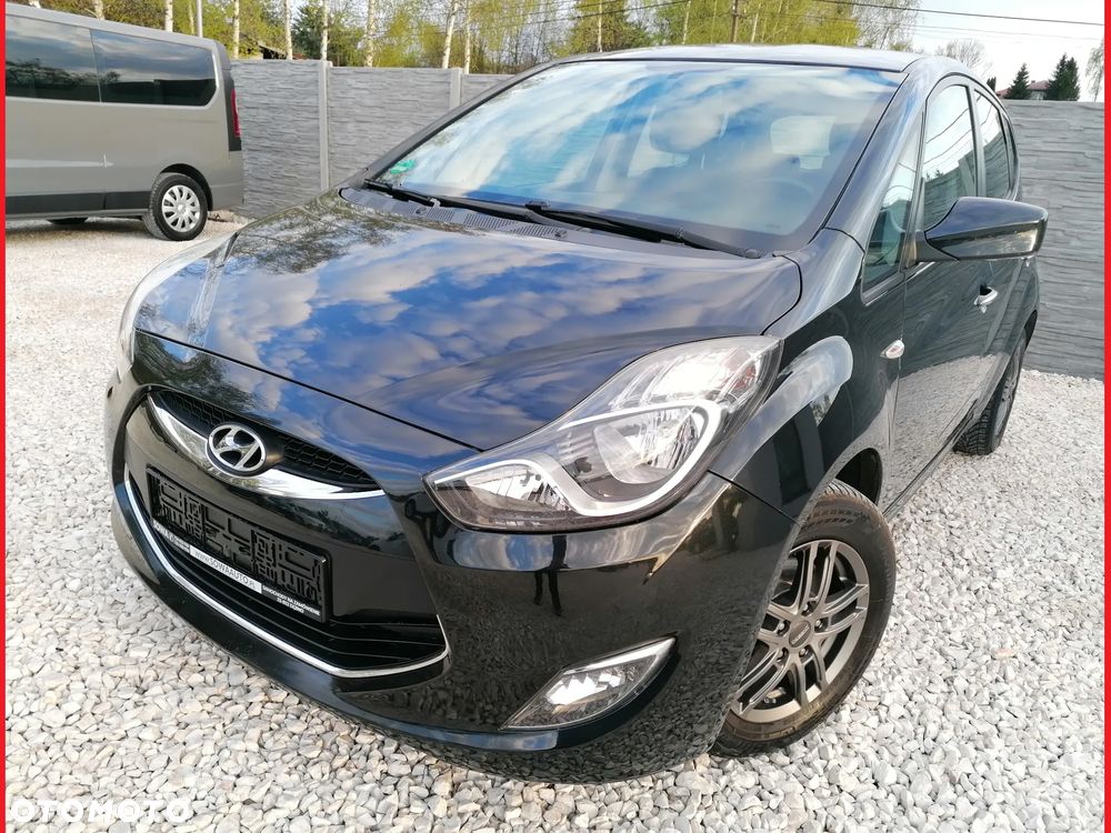 Hyundai ix20 1.4 Premium - 1