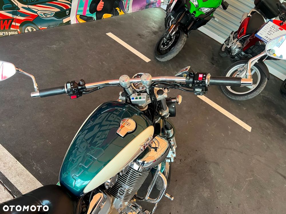 Yamaha XV - 16