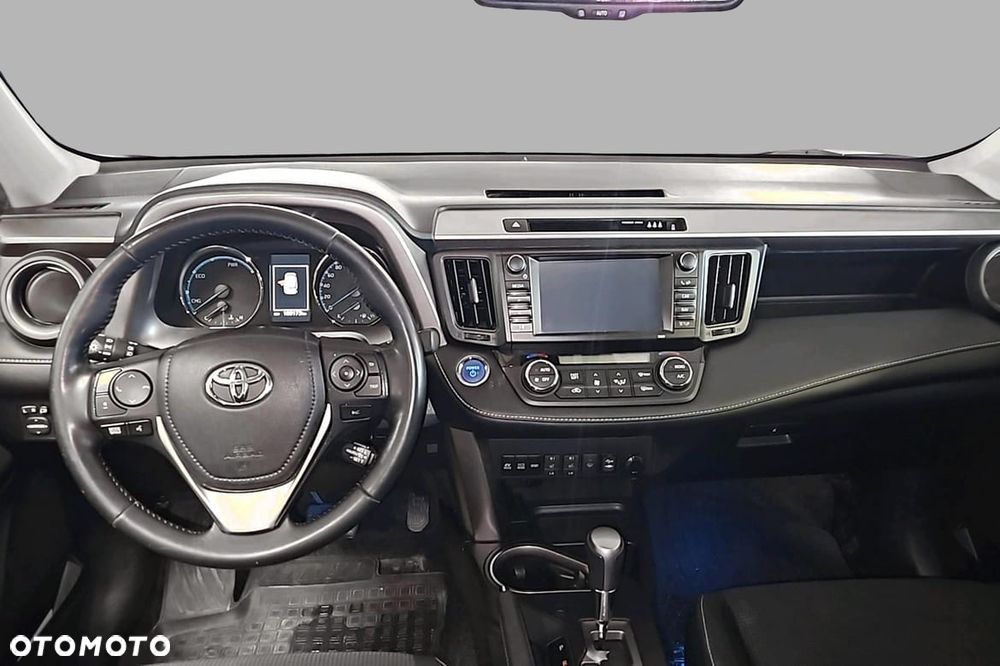 Toyota RAV4 Hybrid Style 4x2 - 17