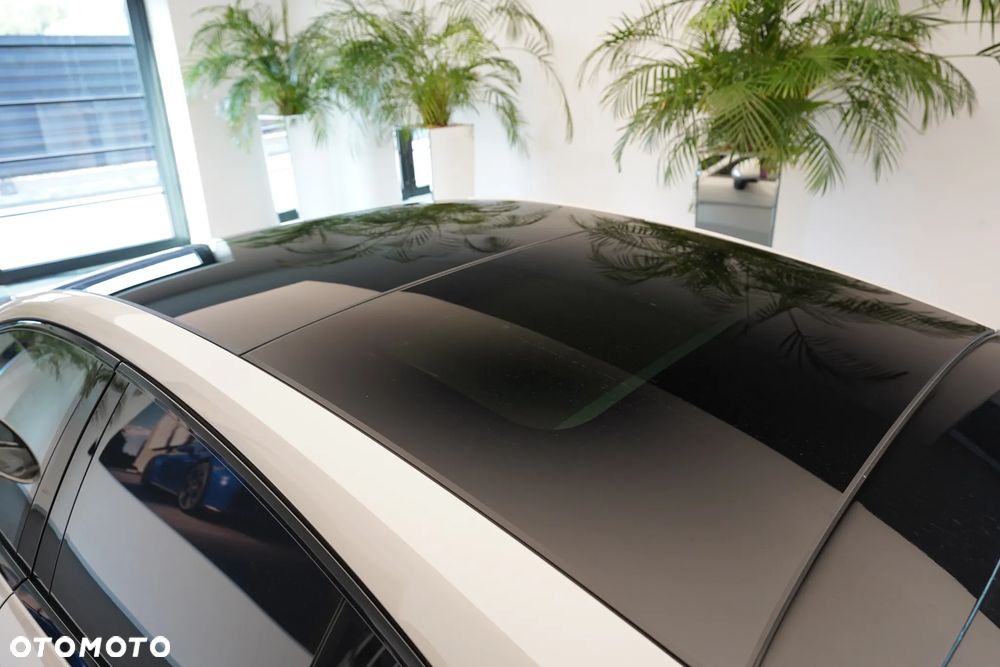 Porsche Panamera - 32