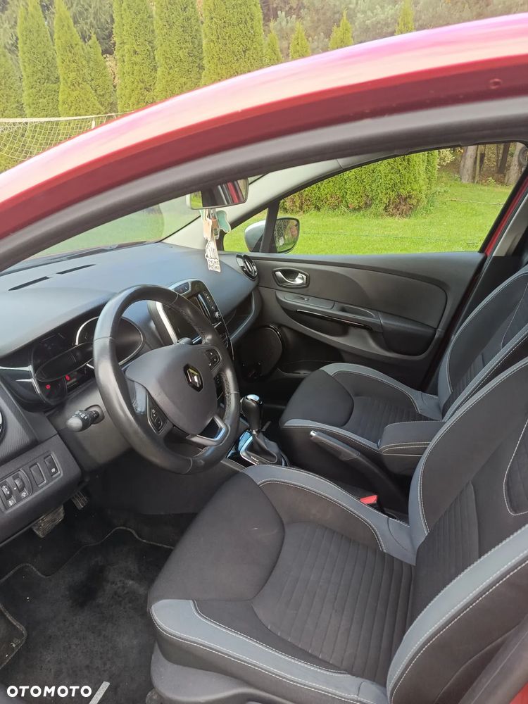 Renault Clio - 7