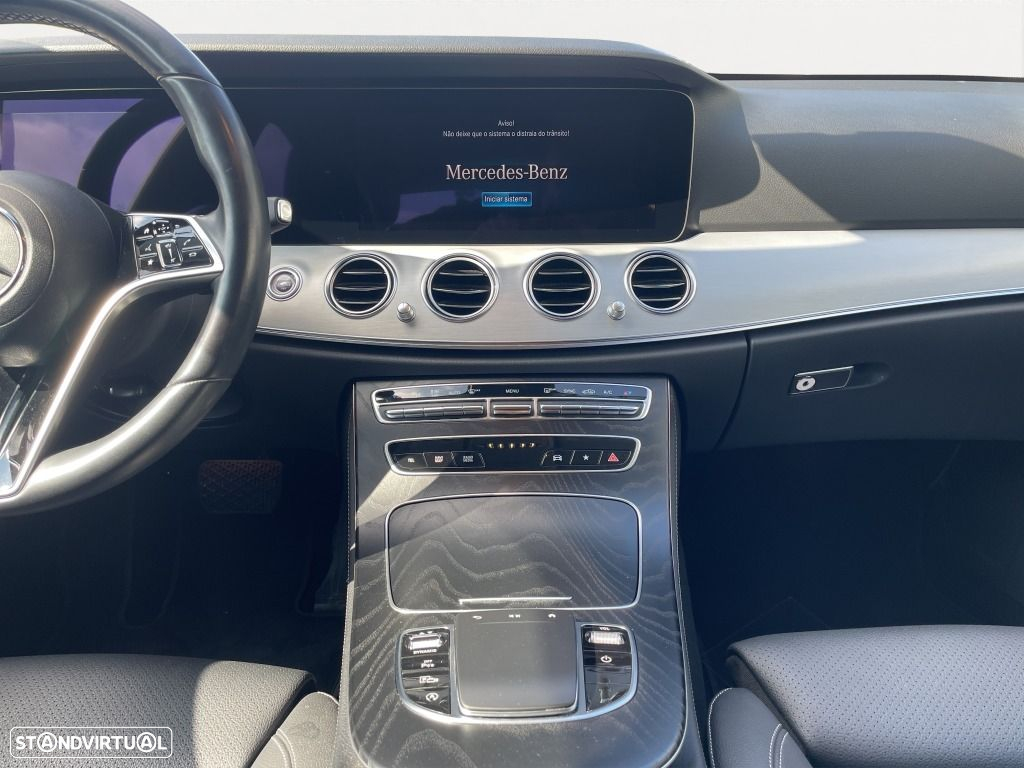 Mercedes-Benz E 220 d Avantgarde - 12