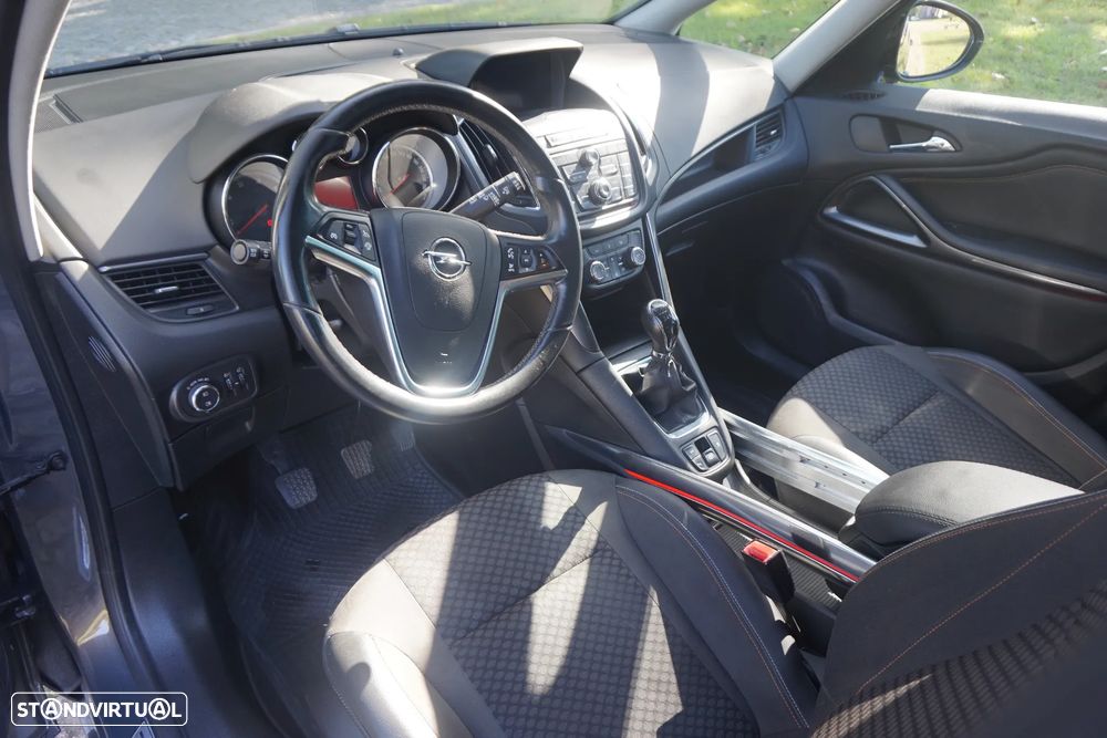 Opel Zafira 1.6 CDTi Cosmo - 22