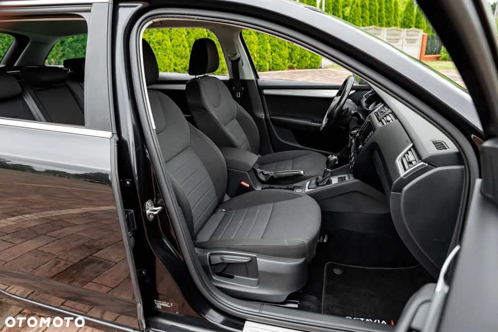 Skoda Octavia 2.0 TDI 4x4 Style DSG - 20