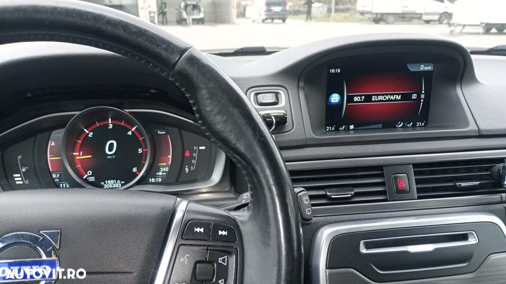 Volvo XC 70 D4 Geartronic Momentum - 7