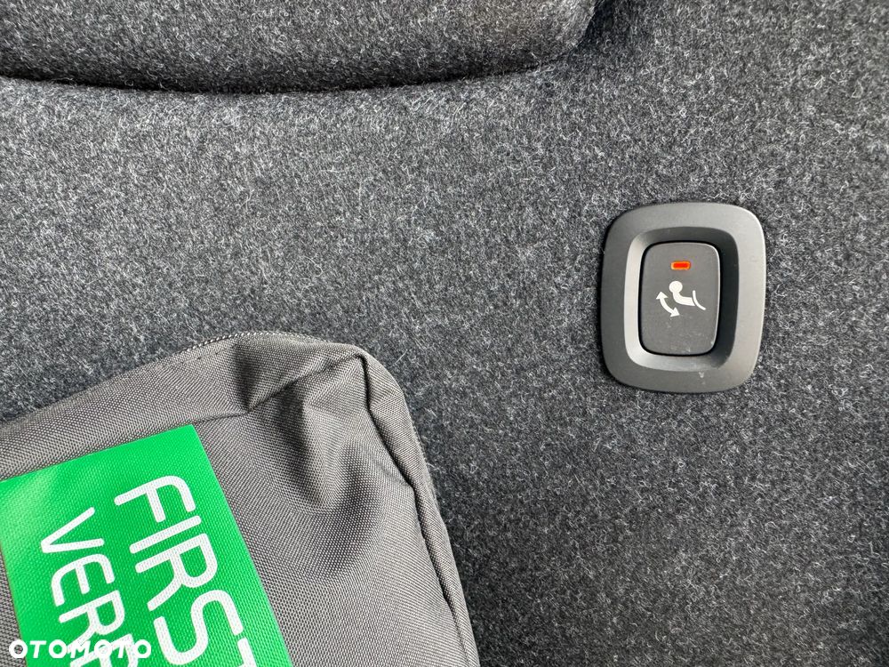 Volvo XC 40 B4 Ultimate Dark - 35