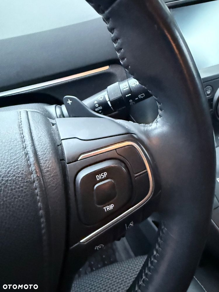 Toyota Verso 1.8 Premium 7os MS - 39