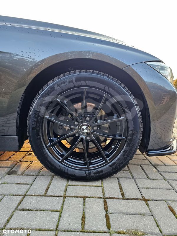 BMW Seria 3 320d xDrive DPF Edition Sport - 2