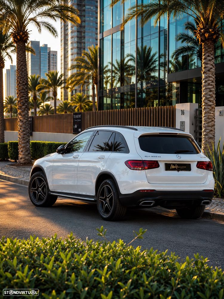 Mercedes-Benz GLC 300 de 4Matic 9G-TRONIC AMG Line - 1
