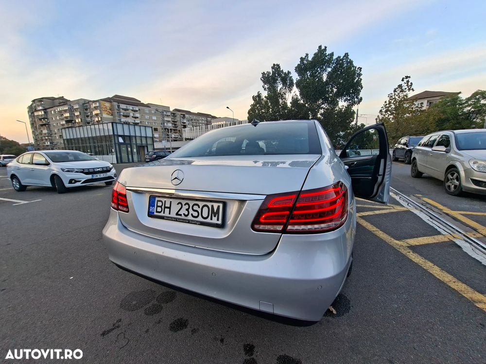Mercedes-Benz E - 15