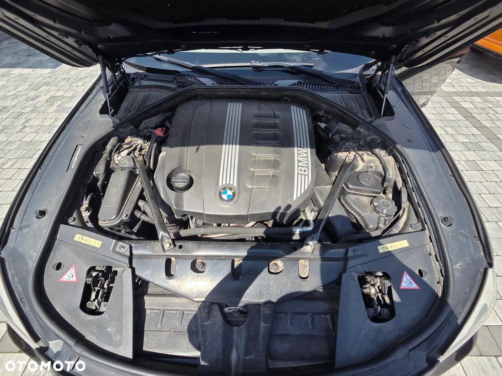 BMW Seria 7 730Ld - 13